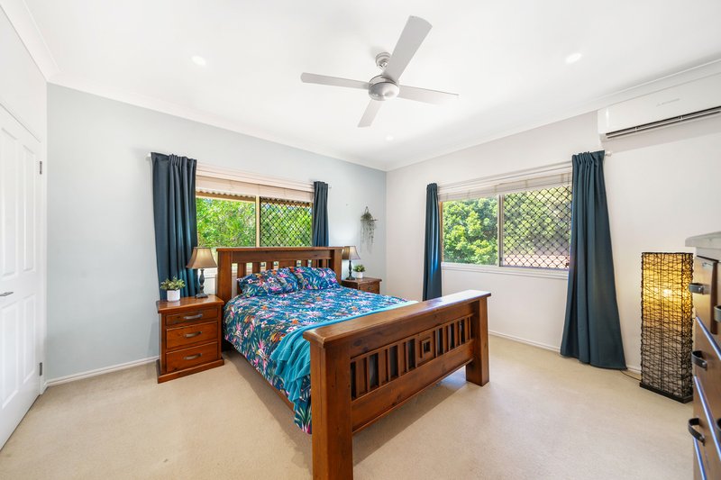 Photo - 63 Saraband Drive, Eatons Hill QLD 4037 - Image 11