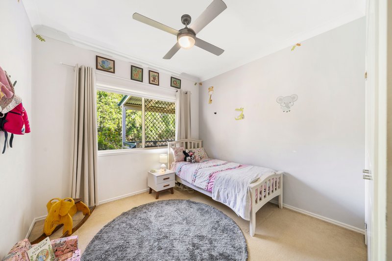 Photo - 63 Saraband Drive, Eatons Hill QLD 4037 - Image 15