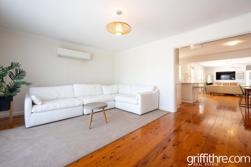 Photo - 63 School Street, Hanwood NSW 2680 - Image 4