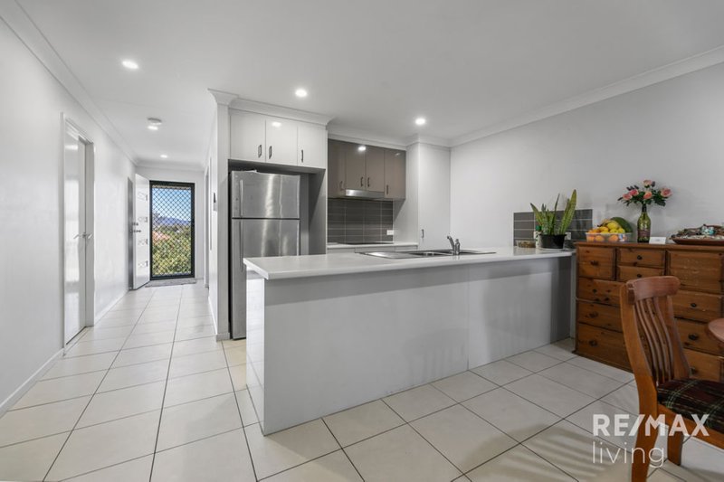 Photo - 63 Settlers Rise, Woolmar QLD 4515 - Image 3