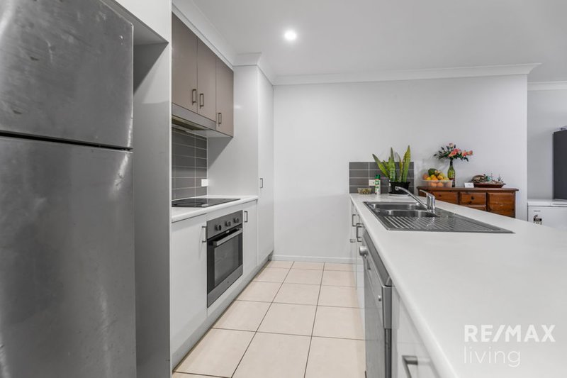 Photo - 63 Settlers Rise, Woolmar QLD 4515 - Image 5