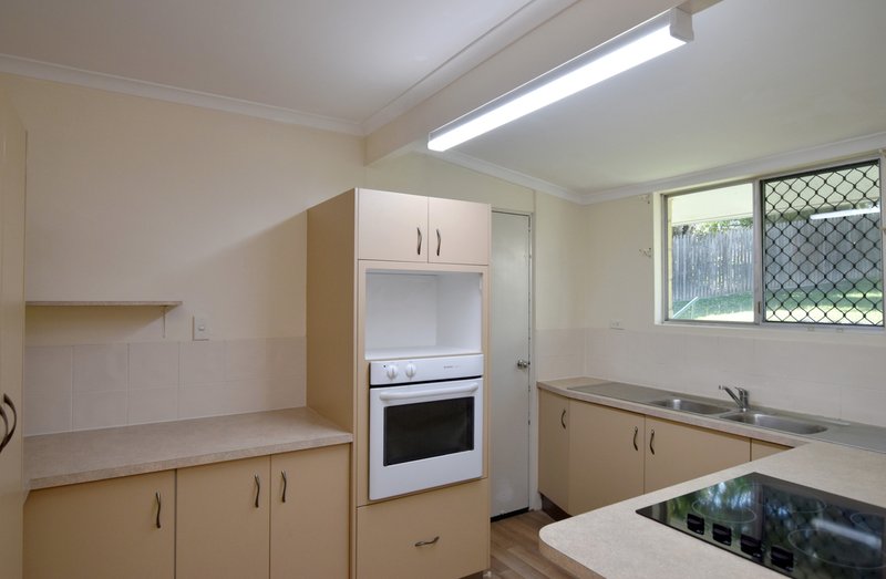 Photo - 63 Shaw Street, New Auckland QLD 4680 - Image 4