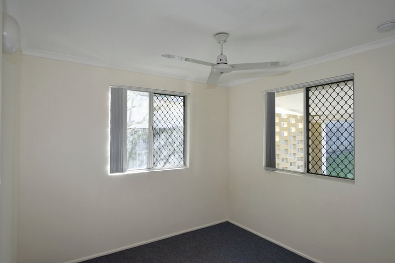 Photo - 63 Shaw Street, New Auckland QLD 4680 - Image 15