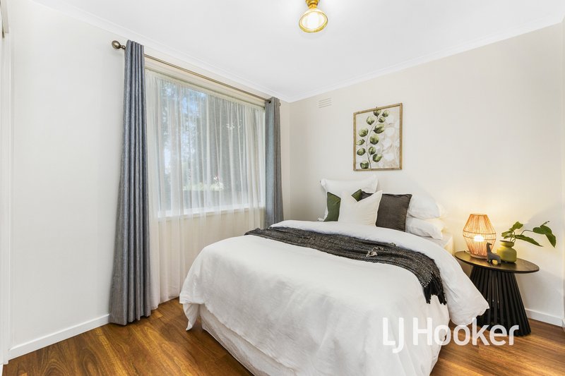 Photo - 63 Sladen Street, Cranbourne VIC 3977 - Image 13