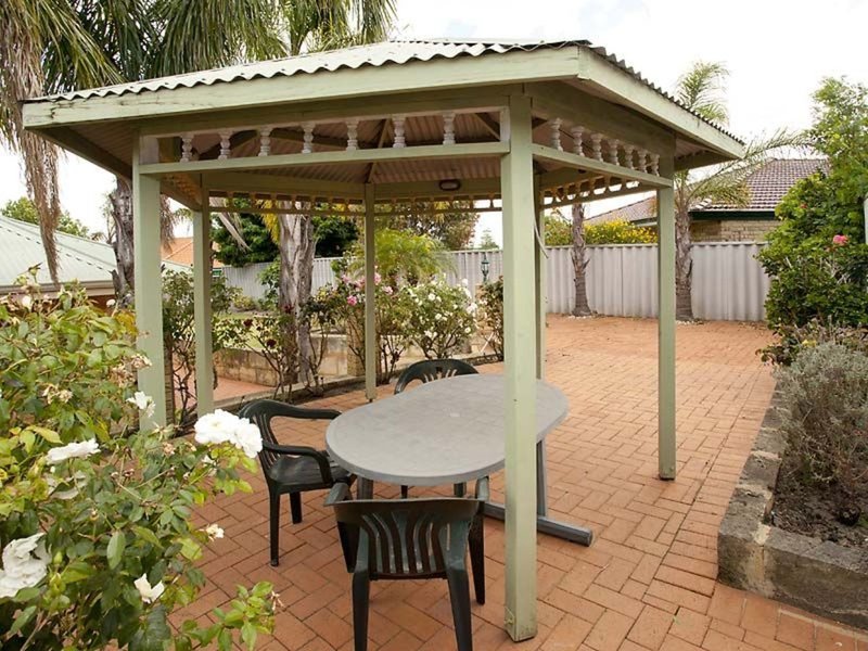 Photo - 63 Spyglass Circle, Canning Vale WA 6155 - Image 11