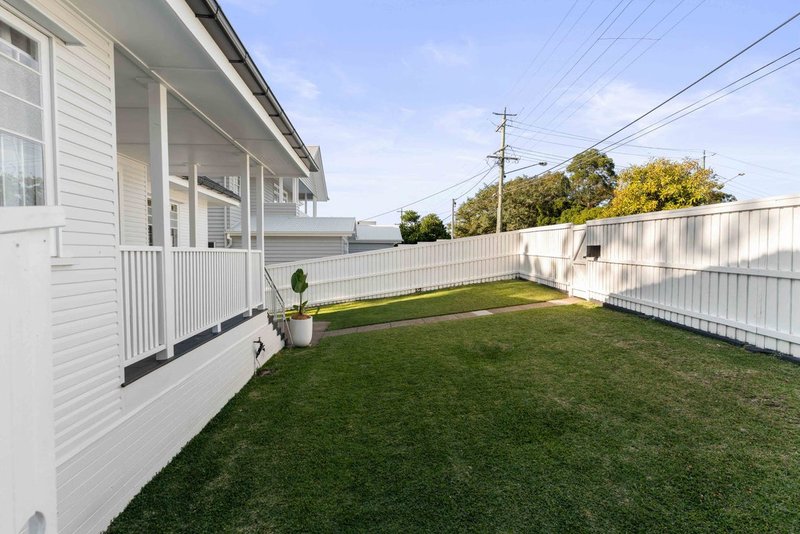 Photo - 63 Stuartholme Road, Bardon QLD 4065 - Image 19