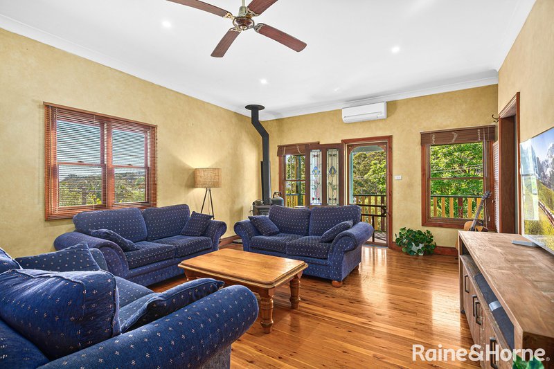 Photo - 63 The Crescent, Helensburgh NSW 2508 - Image 4