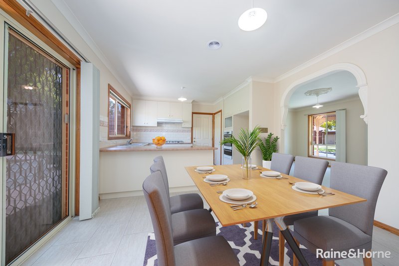 Photo - 63 Thornton Avenue, Sunbury VIC 3429 - Image 4