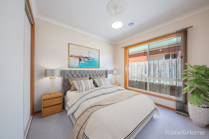 Photo - 63 Thornton Avenue, Sunbury VIC 3429 - Image 6