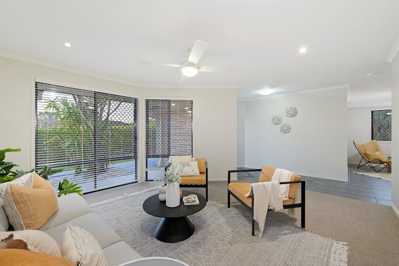 Photo - 63 Trevallyn Place, Upper Kedron QLD 4055 - Image 3