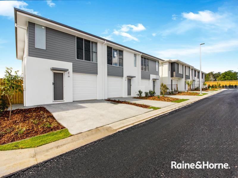 Photo - 63 Watercress Boulevard, Redbank Plains QLD 4301 - Image 12