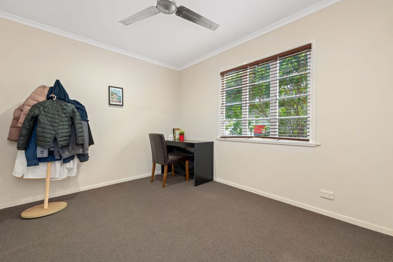 Photo - 63 Wilclarke Street, Upper Mount Gravatt QLD 4122 - Image 10