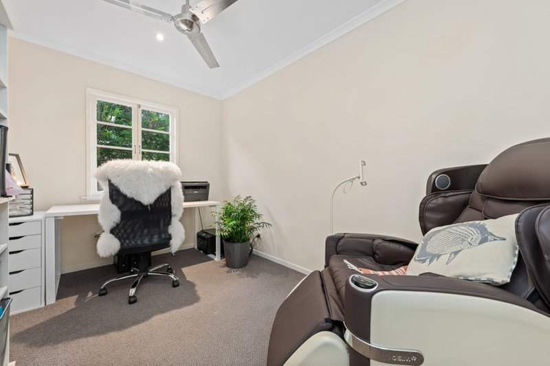 Photo - 63 Wilclarke Street, Upper Mount Gravatt QLD 4122 - Image 11