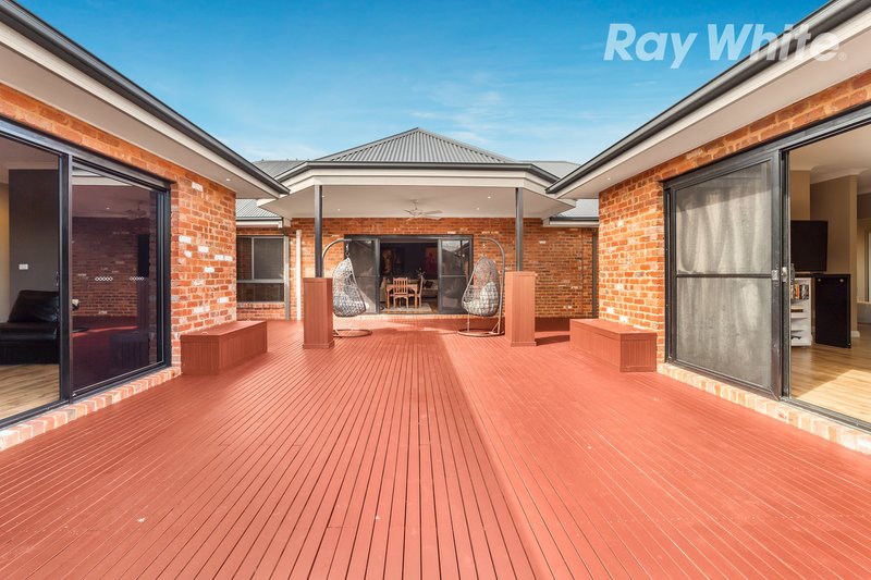 Photo - 63 Wilton Vale Road, South Morang VIC 3752 - Image 9