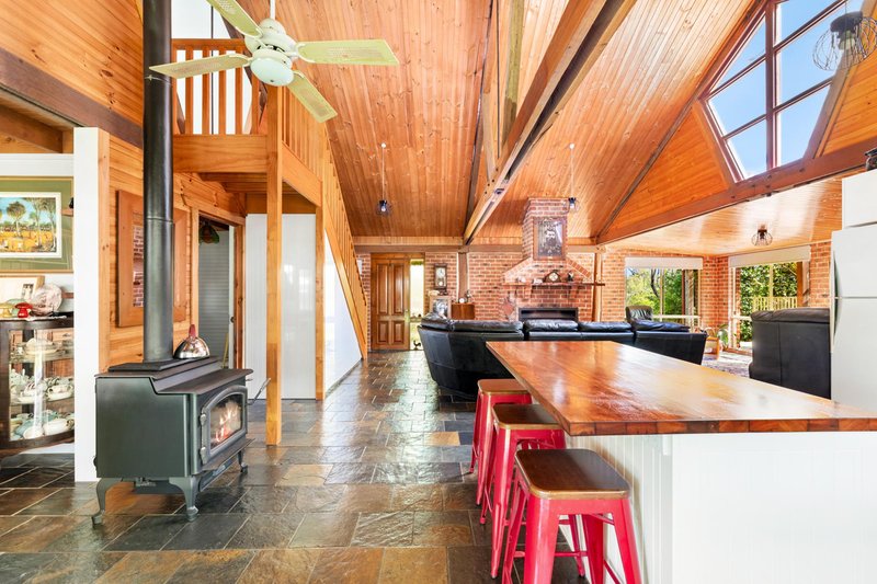 Photo - 63 Yarragee Road, Moruya NSW 2537 - Image 9