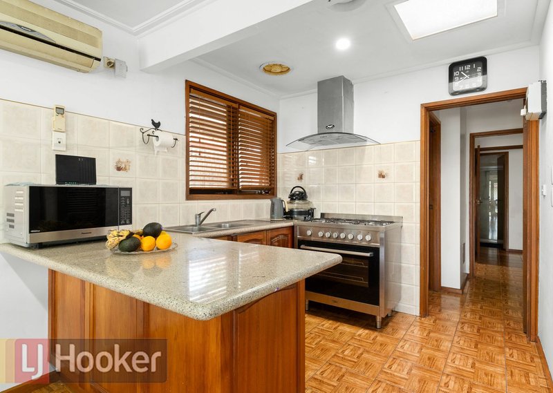 Photo - 63 Yarraman Road, Noble Park VIC 3174 - Image 5