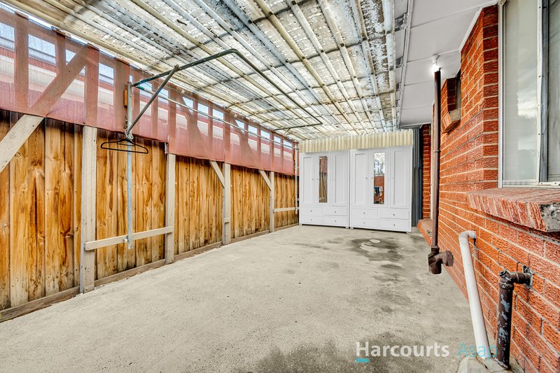 Photo - 6/30-32 Nicole Avenue, Dandenong North VIC 3175 - Image 7