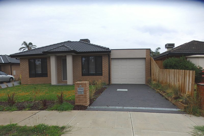 6/30-32 Parkland Avenue, Hampton Park VIC 3976