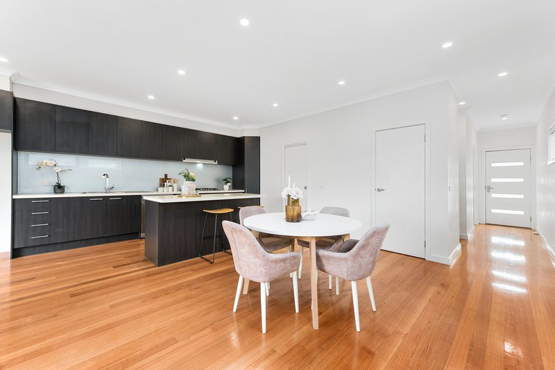 Photo - 6/30-32 Thompson Street, Clayton VIC 3168 - Image 4