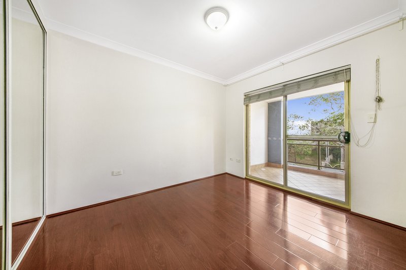 Photo - 6/30-36 Memorial Av , Merrylands NSW 2160 - Image 3