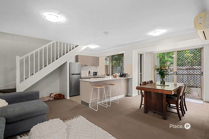 Photo - 6/30-42 Fleet Drive, Kippa-Ring QLD 4021 - Image 2