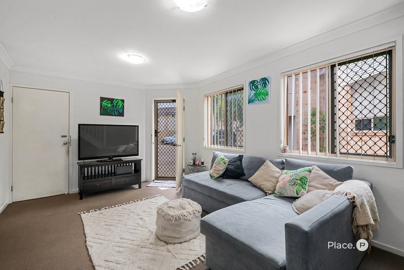 Photo - 6/30-42 Fleet Drive, Kippa-Ring QLD 4021 - Image 4