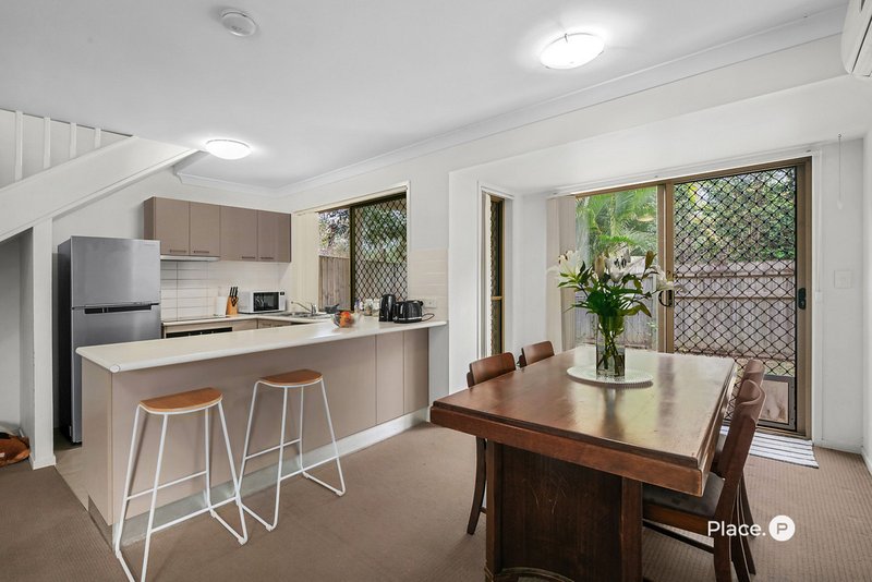 Photo - 6/30-42 Fleet Drive, Kippa-Ring QLD 4021 - Image 6