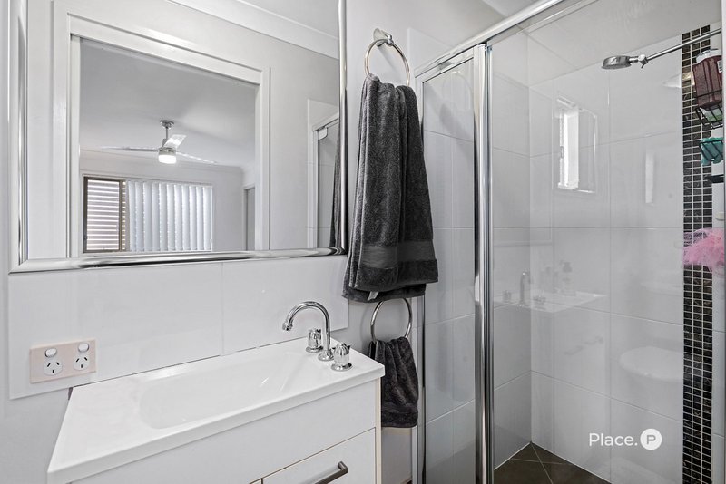 Photo - 6/30-42 Fleet Drive, Kippa-Ring QLD 4021 - Image 11