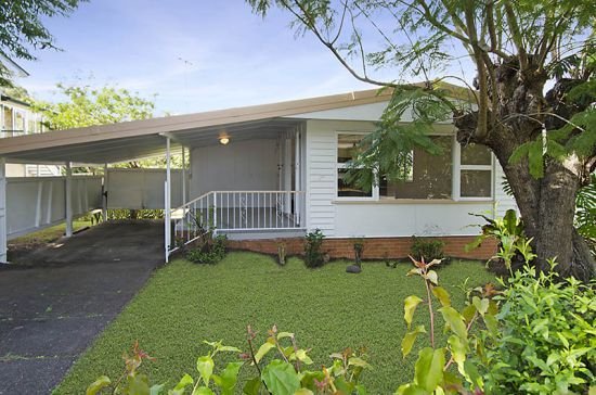 Photo - 630 Cavendish Road, Holland Park QLD 4121 - Image 9