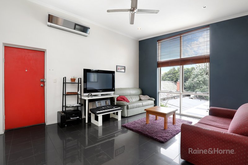 Photo - 6/30 Ormond Road, Ascot Vale VIC 3032 - Image 3