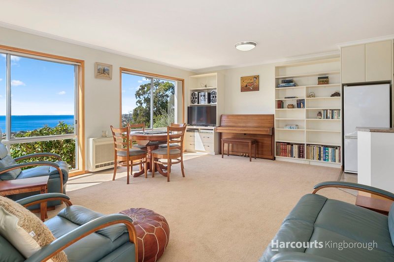 Photo - 6/30 Pearl Place, Blackmans Bay TAS 7052 - Image 3