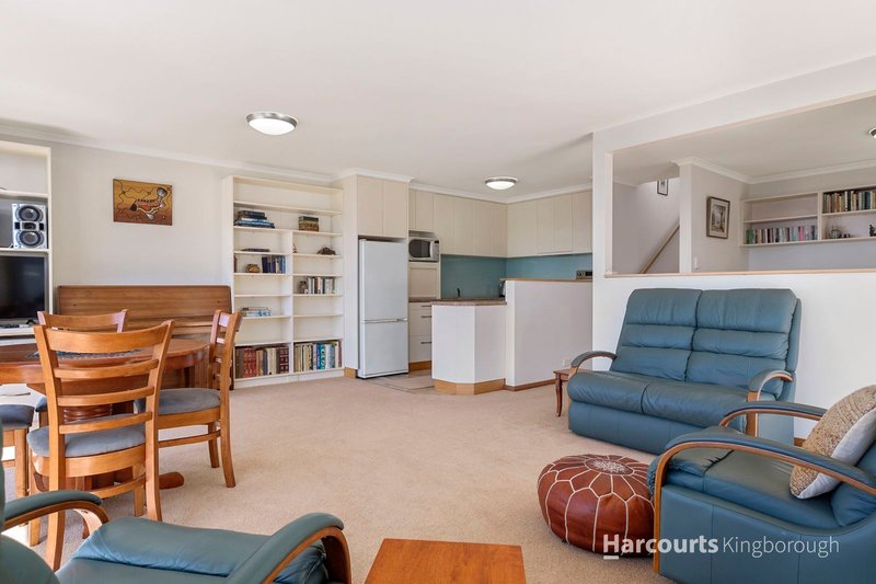 Photo - 6/30 Pearl Place, Blackmans Bay TAS 7052 - Image 6