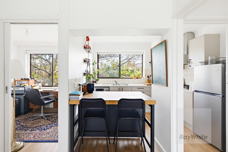 Photo - 6/30 Robb Street, Reservoir VIC 3073 - Image 4