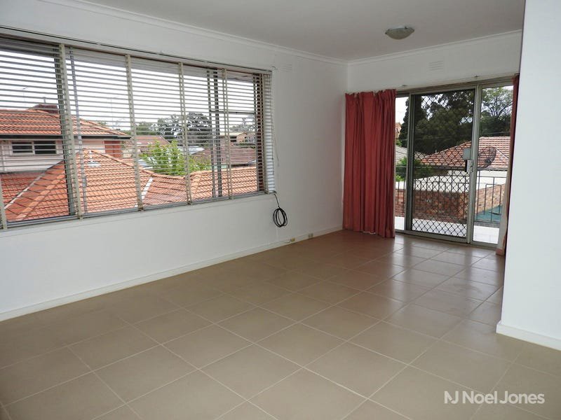 Photo - 6/30 Sandown Road, Ascot Vale VIC 3032 - Image 3