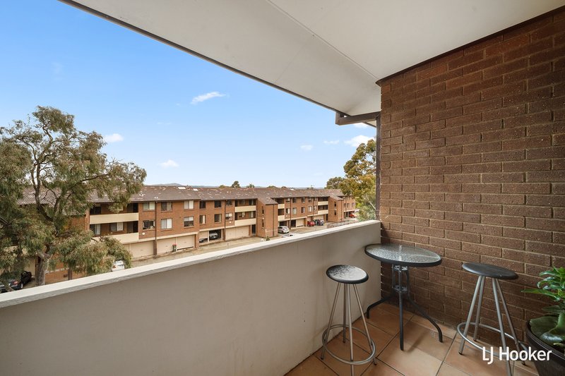 Photo - 6/30 Springvale Drive, Hawker ACT 2614 - Image 2