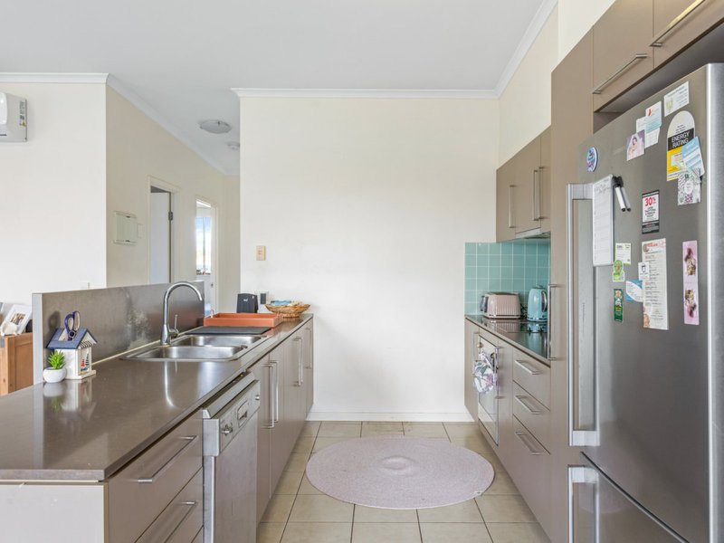 Photo - 6305/12-14 Executive Drive, Burleigh Waters QLD 4220 - Image 4