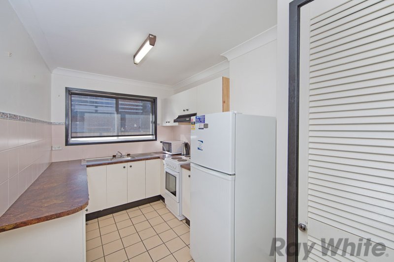 Photo - 6/31-37 Tenth Ave , Budgewoi NSW 2262 - Image 2