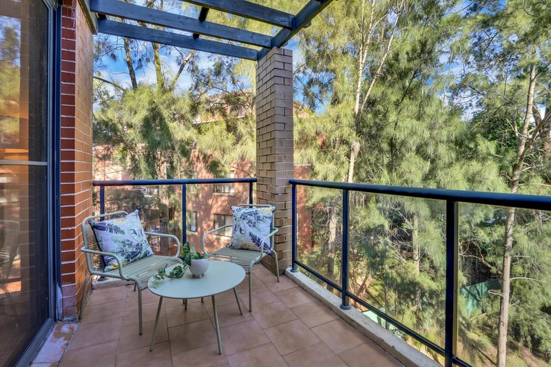 Photo - 63/1-4 The Crescent, Strathfield NSW 2135 - Image 4