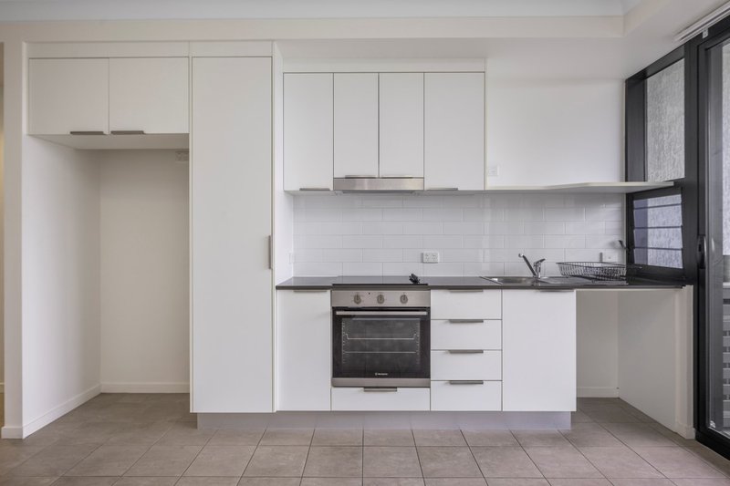 Photo - 6/31 Blackwood Street, Townsville City QLD 4810 - Image 3