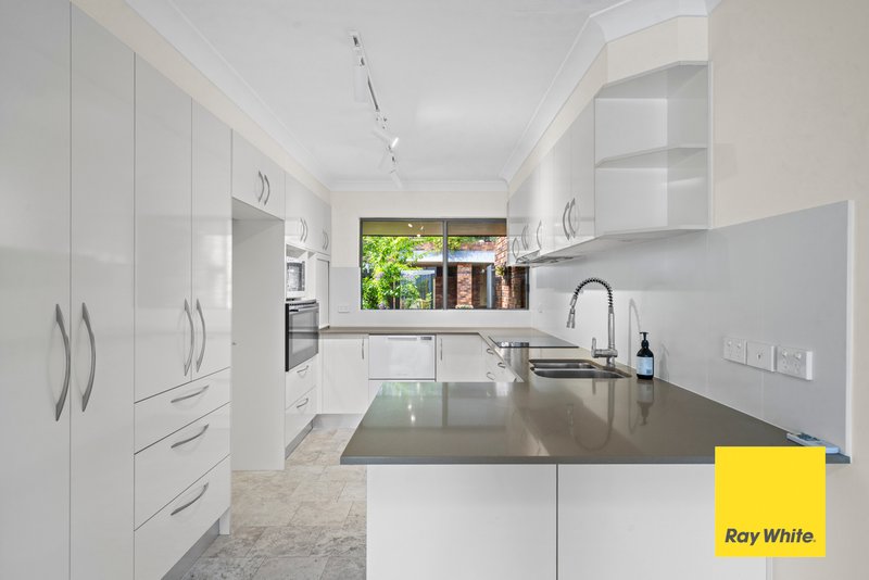 Photo - 6/31 Empire Bay Drive, Daleys Point NSW 2257 - Image 6