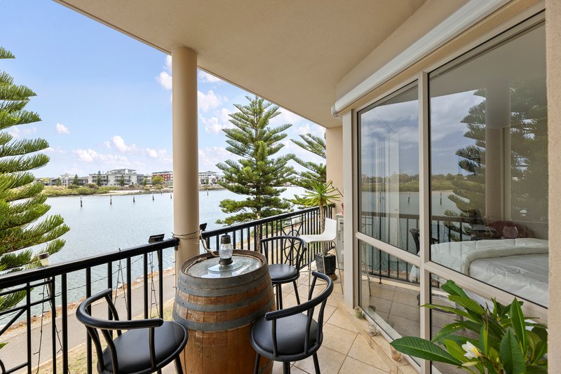 Photo - 6/31 Formby Crescent, Port Adelaide SA 5015 - Image 4