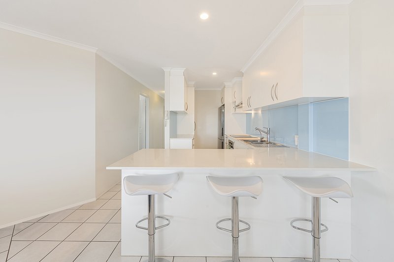 Photo - 6/31 Landsborough Avenue, Scarborough QLD 4020 - Image 4