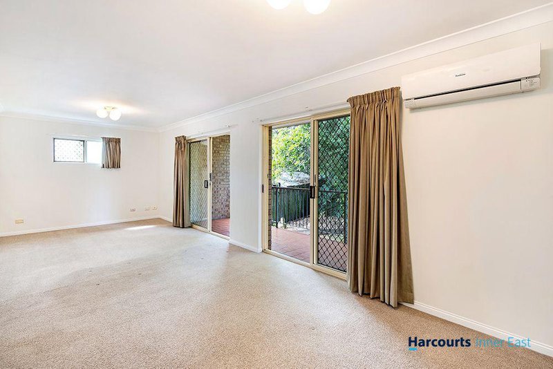 Photo - 6/31 Victor Street, Holland Park West QLD 4121 - Image 6