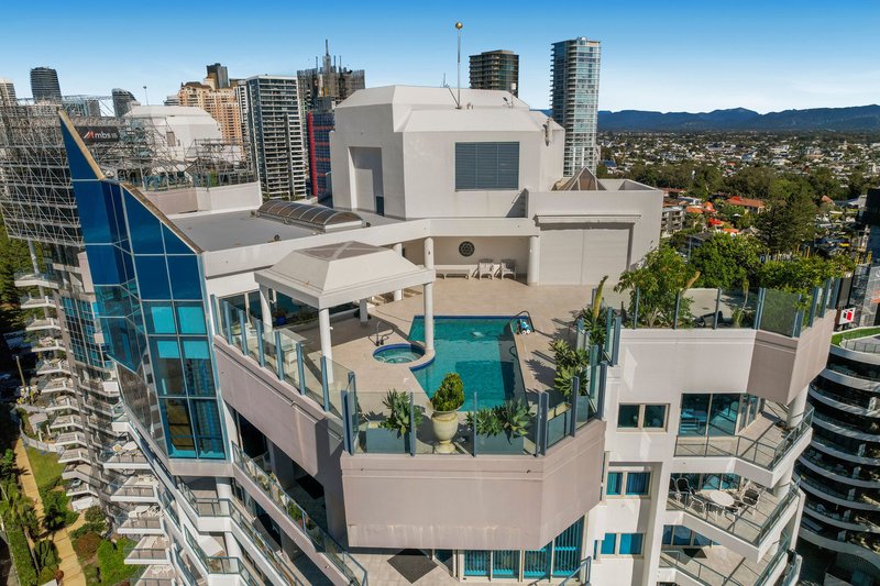 Photo - 63/100 Old Burleigh Road, Broadbeach QLD 4218 - Image 3