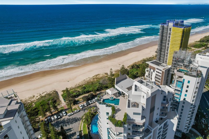 Photo - 63/100 Old Burleigh Road, Broadbeach QLD 4218 - Image 4