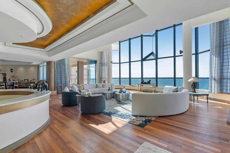 Photo - 63/100 Old Burleigh Road, Broadbeach QLD 4218 - Image 9