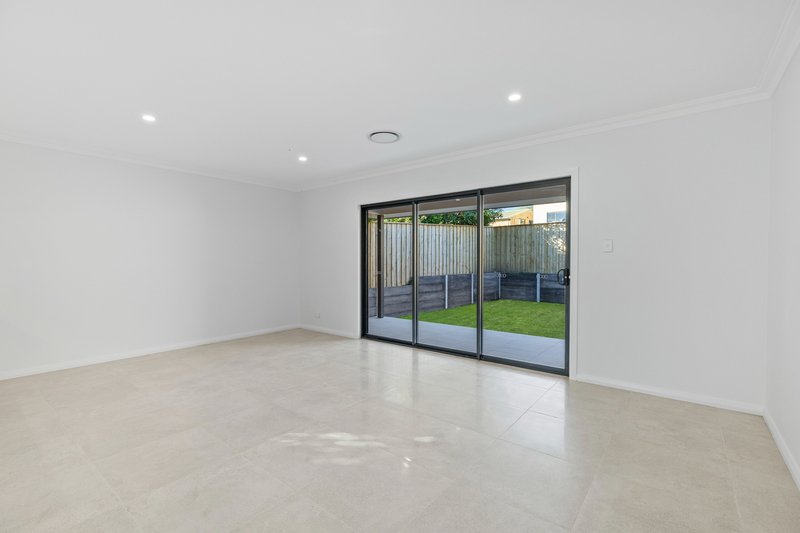 Photo - 6/31A Laurie Drive, Raworth NSW 2321 - Image 4