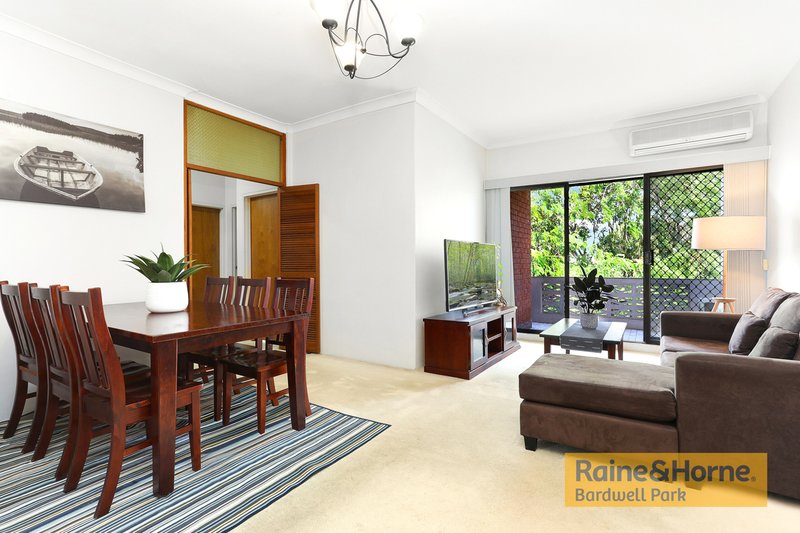 Photo - 6/32-34 Bembridge Street, Carlton NSW 2218 - Image 2