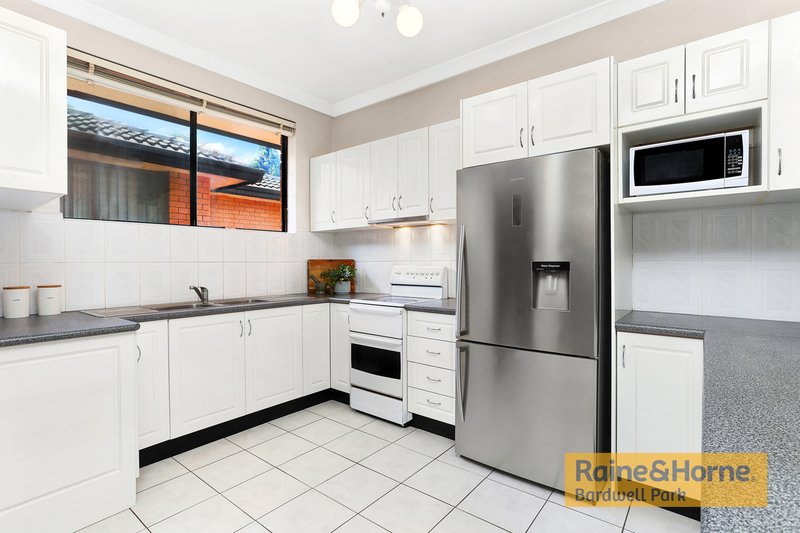 Photo - 6/32-34 Bembridge Street, Carlton NSW 2218 - Image 3