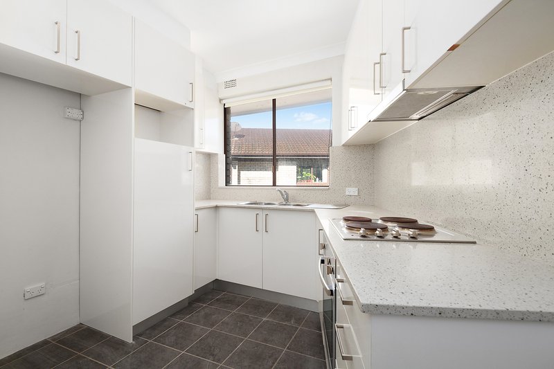 Photo - 6/32-38 Hill Street, Marrickville NSW 2204 - Image 3